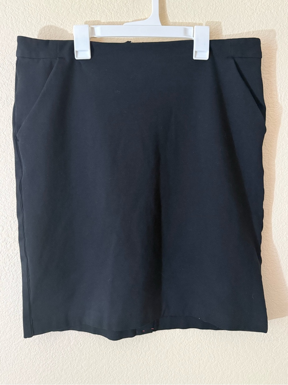 A New Day Womens Mini Skirt Black Solid Knit Zip Pockets Mid Rise Short 16